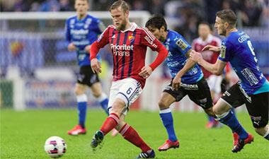 Djurgarden fight against Halmstad Djurgarden fight against Halmstad